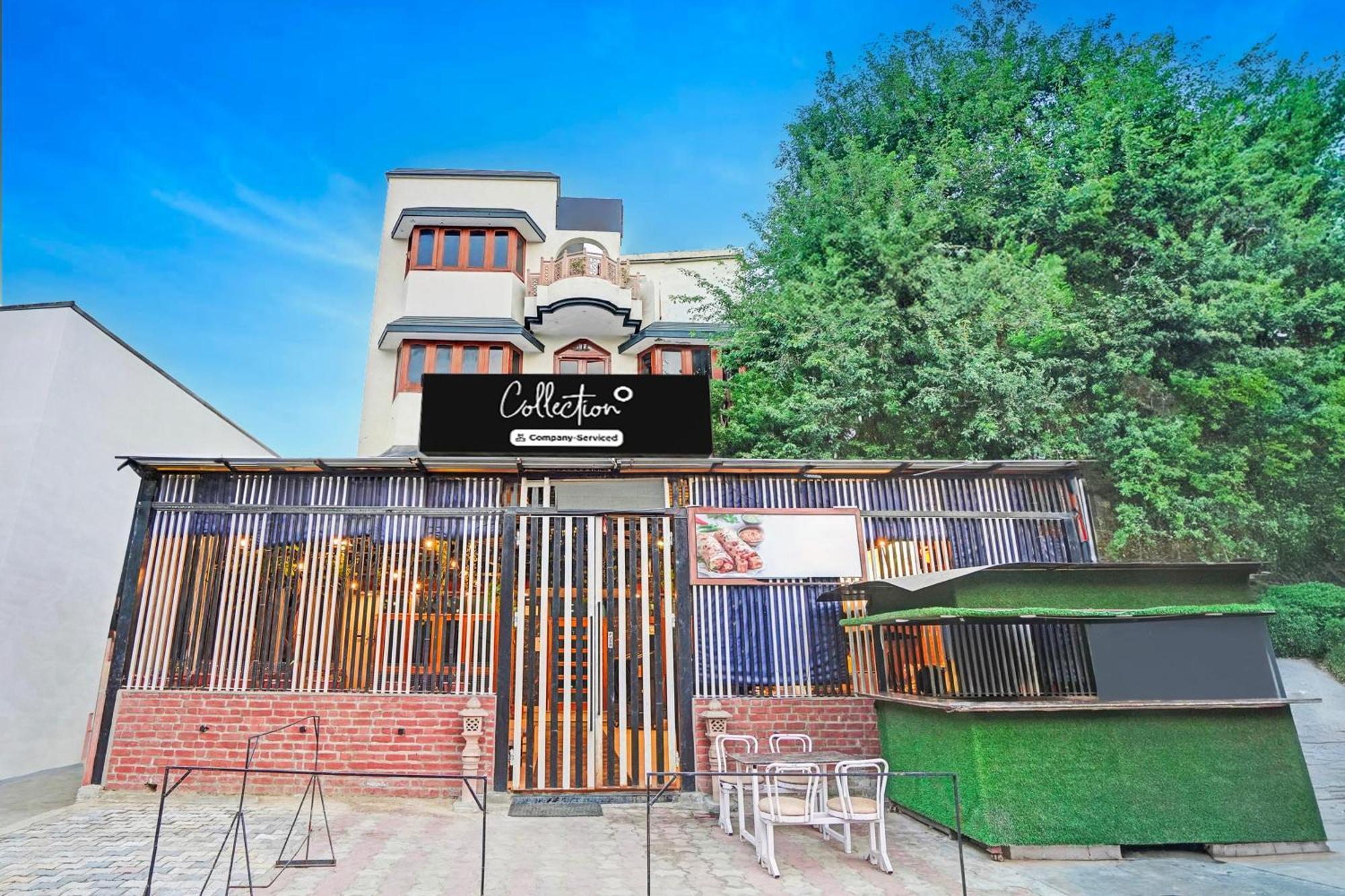 Super Collection O Mathura Near Railway Station Экстерьер фото